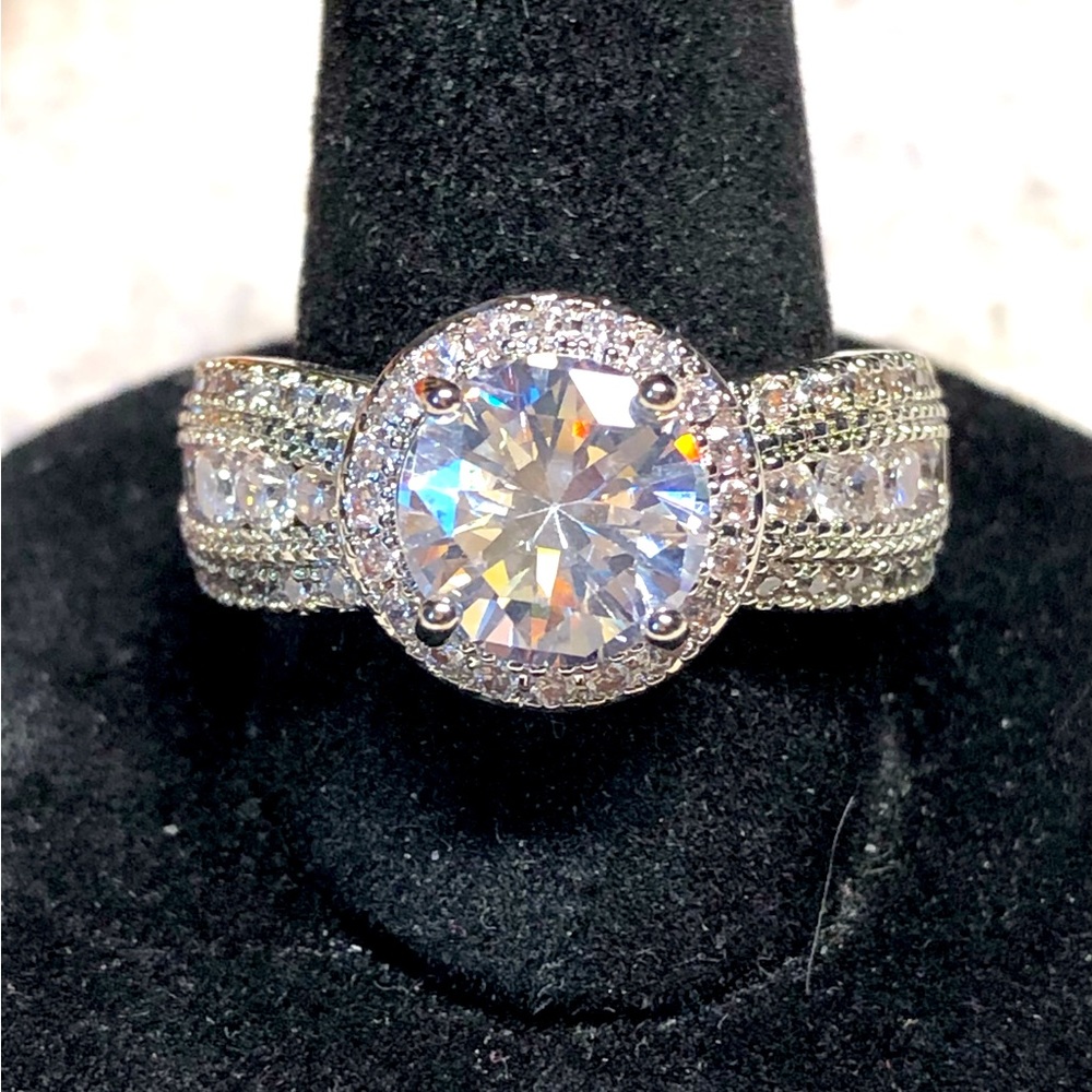 Wide band wedding style silver ring-NWOT